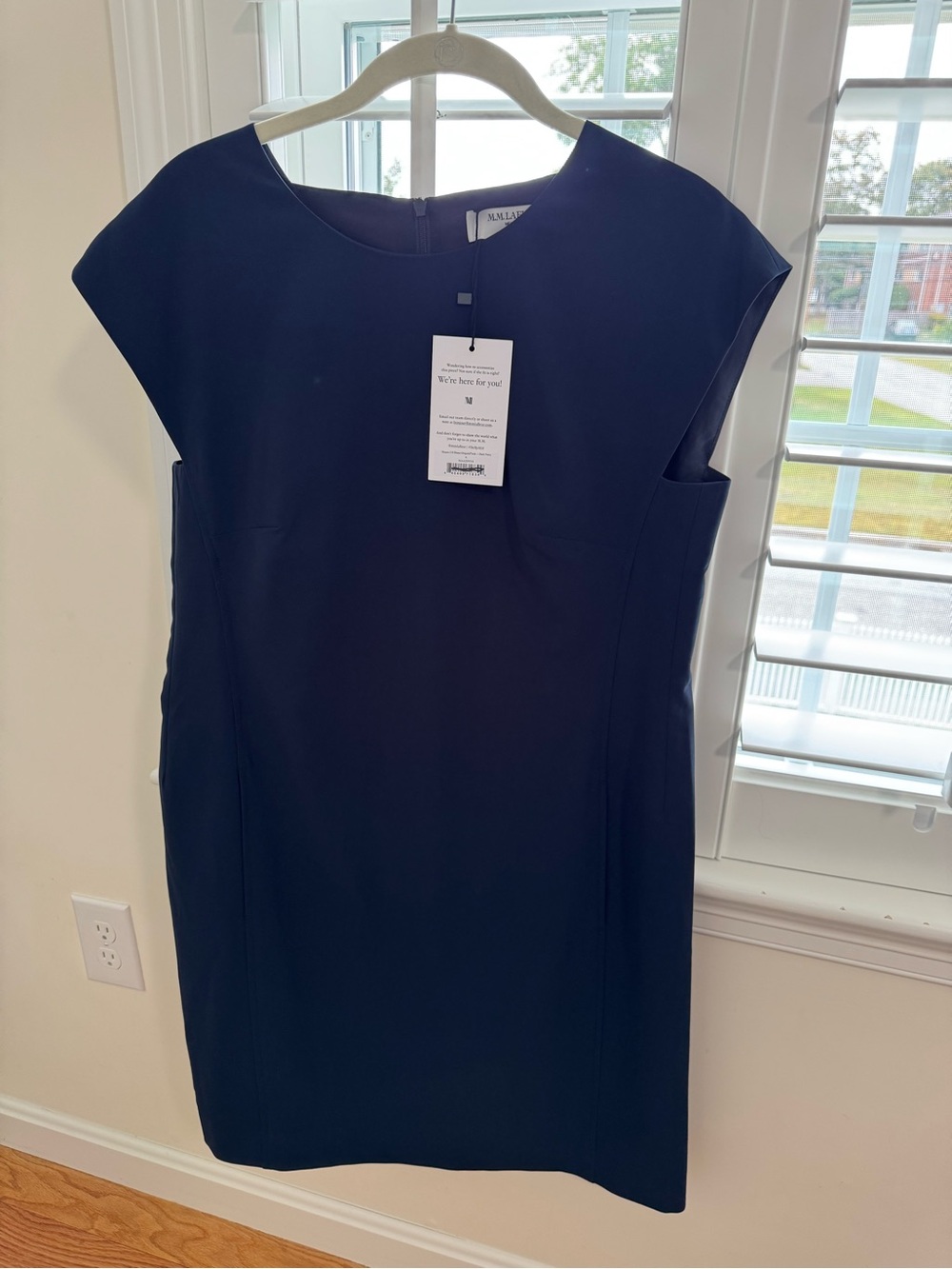 M.M. Lafluer - Maaza travel dress - NWT - Navy size 6